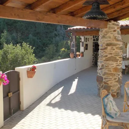 Casa Lerryn Tatil Evi *