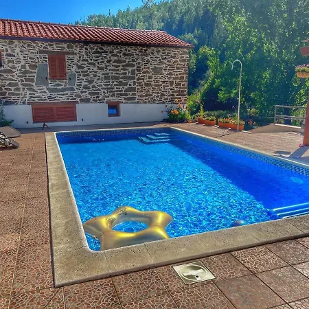 Casa Lerryn Nyaraló *