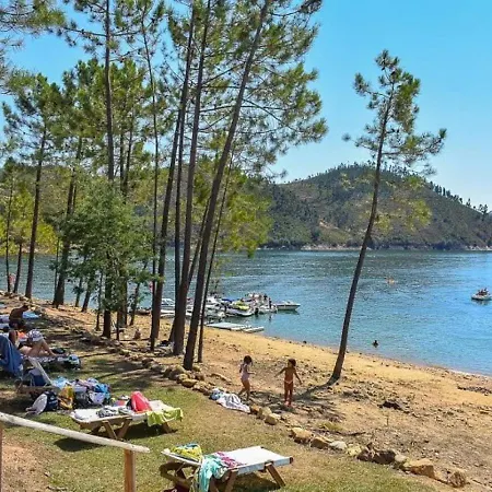 Casa Lerryn Nyaraló *